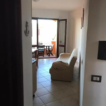 Via Sardegna 25